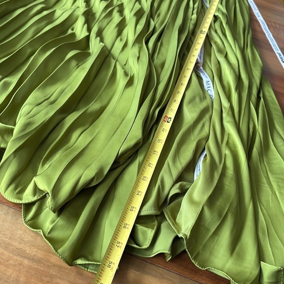 NWT Mac Duggal gown - Picture 8 of 14